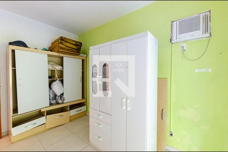 Casa de condomínio à venda com 300m², 3 quartos e 2 vagasQuarto 2