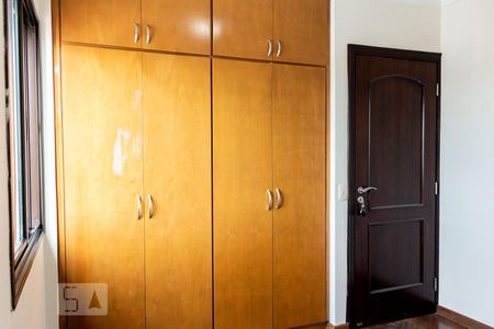 Apartamento à venda com 81m², 3 quartos e 1 vagaSuíte