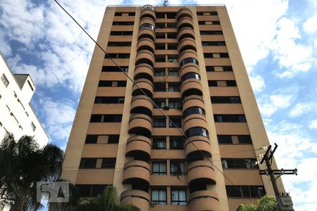 Apartamento à venda com 81m², 3 quartos e 1 vagaFachada