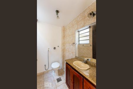 Apartamento à venda com 116m², 2 quartos e 1 vaga Apartamento à venda com 116m², 2 quartos e 1 vagaBanheiro