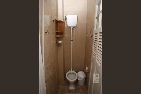 Apartamento à venda com 70m², 2 quartos e sem vagaBanheiro de Serviço