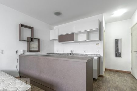 Studio de kitnet/studio para alugar com 1 quarto, 45m² em Centro Cívico, Curitiba