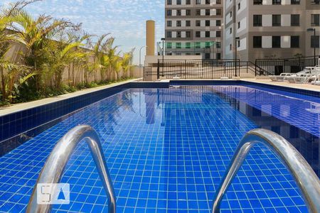 Apartamento para alugar com 39m², 2 quartos e 1 vaga Apartamento para alugar com 39m², 2 quartos e 1 vagaPiscina