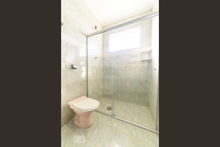 Banheiro de casa para alugar com 3 quartos, 80m² em Oswaldo Cruz, São Caetano do Sul