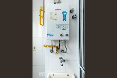 Apartamento para alugar com 45m², 2 quartos e 1 vaga Apartamento para alugar com 45m², 2 quartos e 1 vagaÁrea de serviço