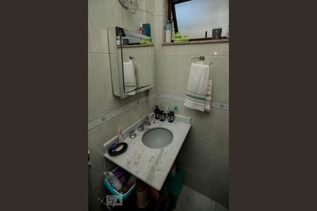 Casa à venda com 200m², 3 quartos e 2 vagasBanheiro da Suíte 3