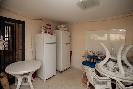 Casa à venda com 200m², 3 quartos e 2 vagasCozinha Edícula