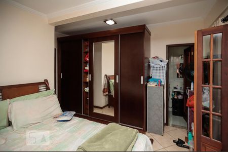 Casa à venda com 200m², 3 quartos e 2 vagasSuíte 3