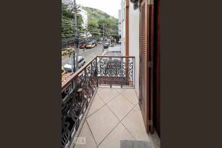 Casa à venda com 200m², 3 quartos e 2 vagasVaranda Suíte 3