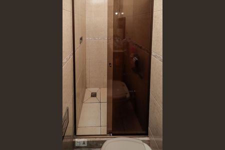 Casa à venda com 200m², 3 quartos e 2 vagasBanheiro da Suíte 1