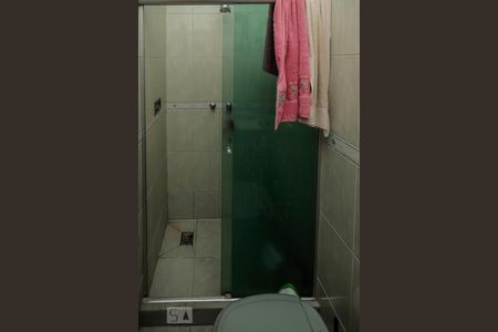 Casa à venda com 200m², 3 quartos e 2 vagasBanheiro da Suíte 3