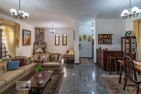 Sala de casa à venda com 4 quartos, 455m² em Alphaville, Santana de Parnaíba