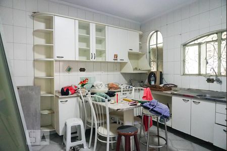 Casa à venda com 100m², 4 quartos e 3 vagasCasa 2 - Cozinha