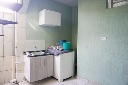 Casa à venda com 100m², 4 quartos e 3 vagasCasa 2 - Lavanderia