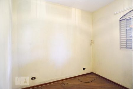 Casa à venda com 100m², 4 quartos e 3 vagasCasa 2 - Quarto 1