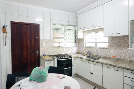 Casa à venda com 100m², 4 quartos e 3 vagasCasa 1 - Cozinha
