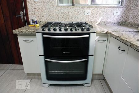 Casa à venda com 100m², 4 quartos e 3 vagasCasa 1 - Cozinha