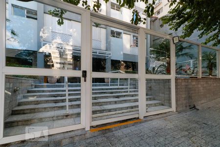 Apartamento à venda com 113m², 3 quartos e 1 vagaFachada