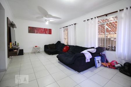 Sala de casa à venda com 3 quartos, 150m² em Bosque da Saúde, São Paulo