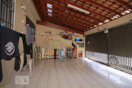 Casa à venda com 150m², 3 quartos e 2 vagasExterno