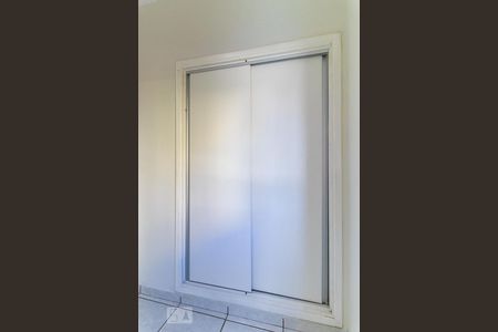 Quarto 1 - Armários de apartamento à venda com 2 quartos, 60m² em Centro, Campinas