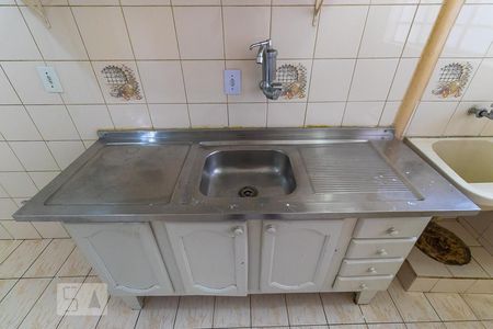 Apartamento à venda com 60m², 2 quartos e sem vagaCozinha