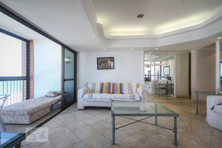 Sala de apartamento para alugar com 2 quartos, 90m² em Barra da Tijuca, Rio de Janeiro