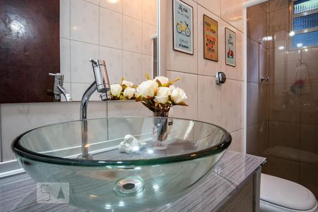 Casa à venda com 264m², 4 quartos e 1 vagaBanheiro 2