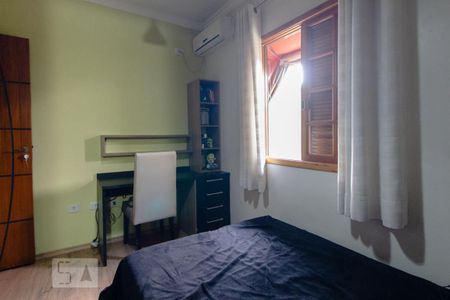 Casa à venda com 200m², 3 quartos e 3 vagasQuarto 2