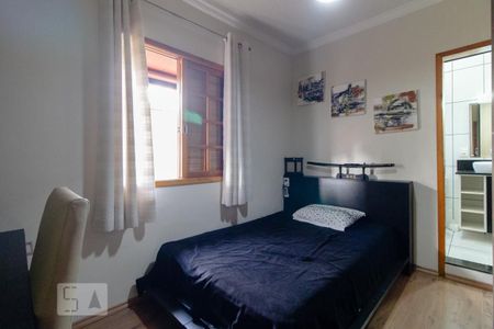 Casa à venda com 200m², 3 quartos e 3 vagasQuarto 2