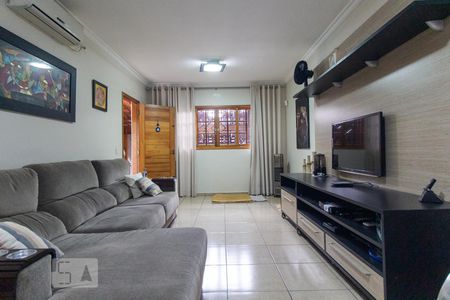Sala de casa à venda com 3 quartos, 200m² em Chácara Mafalda, São Paulo