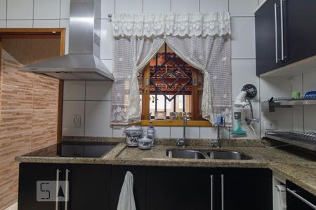 Casa à venda com 200m², 3 quartos e 3 vagasCozinha