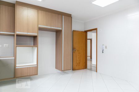 Apartamento para alugar com 175m², 4 quartos e 2 vagas Apartamento para alugar com 175m², 4 quartos e 2 vagasCozinha