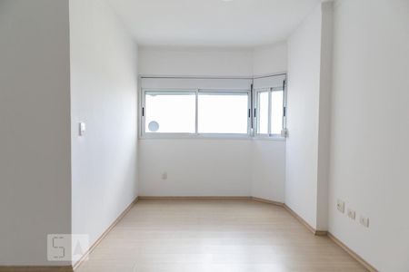 Apartamento para alugar com 175m², 4 quartos e 2 vagas Apartamento para alugar com 175m², 4 quartos e 2 vagasSuíte 4