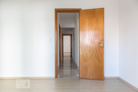 Apartamento para alugar com 175m², 4 quartos e 2 vagas Apartamento para alugar com 175m², 4 quartos e 2 vagasSuíte