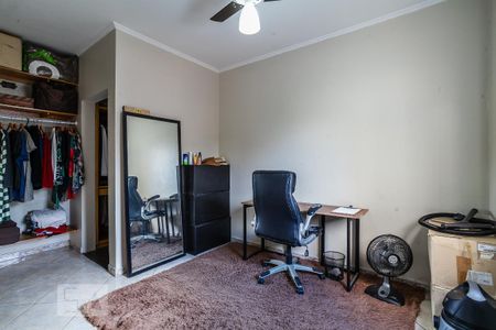 Casa à venda com 270m², 3 quartos e 8 vagas Casa à venda com 270m², 3 quartos e 8 vagasQuarto 3