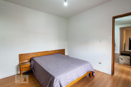 Casa à venda com 270m², 3 quartos e 8 vagas Casa à venda com 270m², 3 quartos e 8 vagasQuarto 1