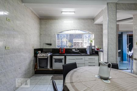Casa à venda com 270m², 3 quartos e 8 vagas Casa à venda com 270m², 3 quartos e 8 vagasCozinha