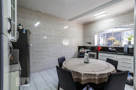 Casa à venda com 270m², 3 quartos e 8 vagas Casa à venda com 270m², 3 quartos e 8 vagasCozinha