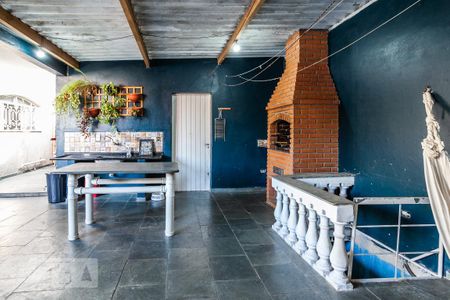 Casa à venda com 270m², 3 quartos e 8 vagas Casa à venda com 270m², 3 quartos e 8 vagasChurrasqueira