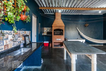 Casa à venda com 270m², 3 quartos e 8 vagas Casa à venda com 270m², 3 quartos e 8 vagasChurrasqueira