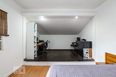 Casa à venda com 270m², 3 quartos e 8 vagas Casa à venda com 270m², 3 quartos e 8 vagasQuarto 1