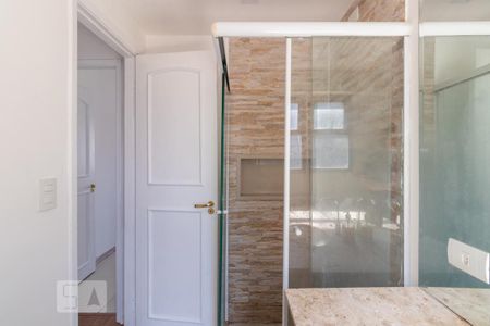 Apartamento à venda com 68m², 2 quartos e 2 vagasBanheiro