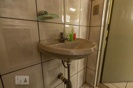 Casa à venda com 164m², 3 quartos e 2 vagasBanheiro 3 - Área Externa