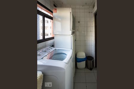 Apartamento à venda com 92m², 2 quartos e 2 vagasÁrea de Serviço