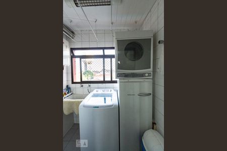 Apartamento à venda com 92m², 2 quartos e 2 vagasÁrea de Serviço