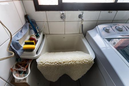 Apartamento à venda com 92m², 2 quartos e 2 vagasÁrea de Serviço