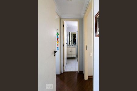 Apartamento à venda com 92m², 2 quartos e 2 vagasCorredor