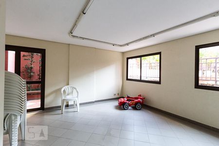 Apartamento à venda com 92m², 2 quartos e 2 vagasÁrea comum - Salão de festas