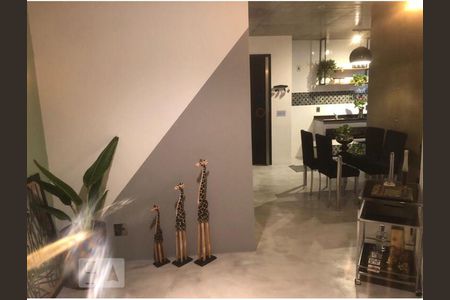 Sala de apartamento para alugar com 2 quartos, 70m² em Usina Piratininga, São Paulo